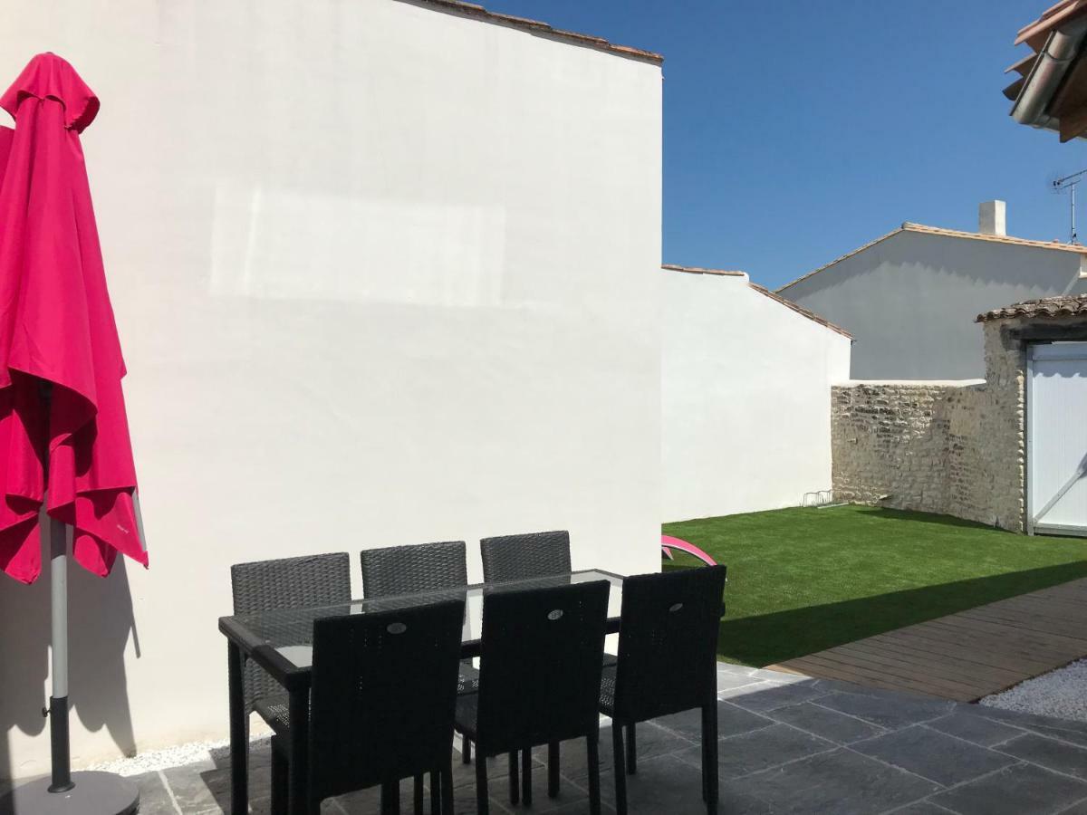 Villa Ma Ré Basse La Flotte Esterno foto