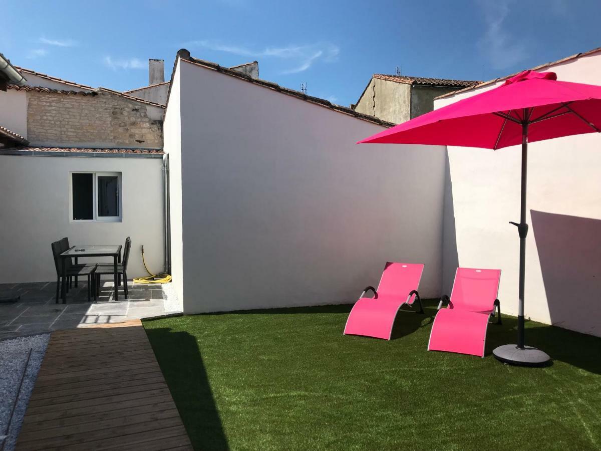 Villa Ma Ré Basse La Flotte Esterno foto